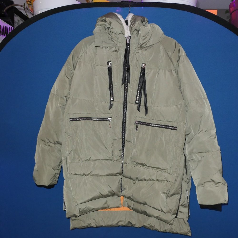 Orolay Women's Thickened Down Jacket